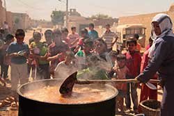 Warum keine humanitäre Hilfe an die Flüchtlinge in Rojava fließt