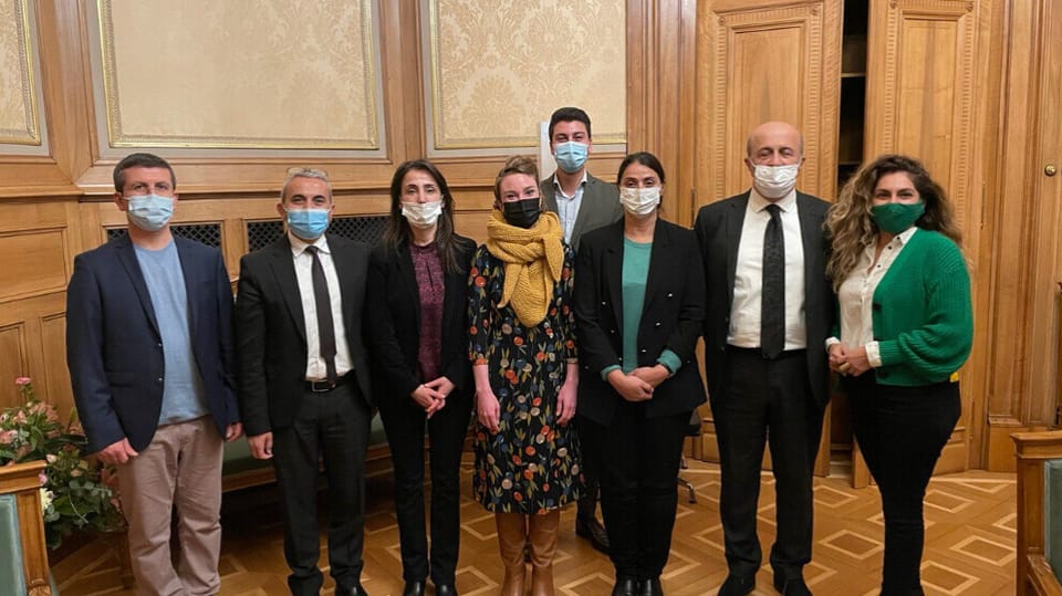 HDP delegation continues its talks in Switzerland